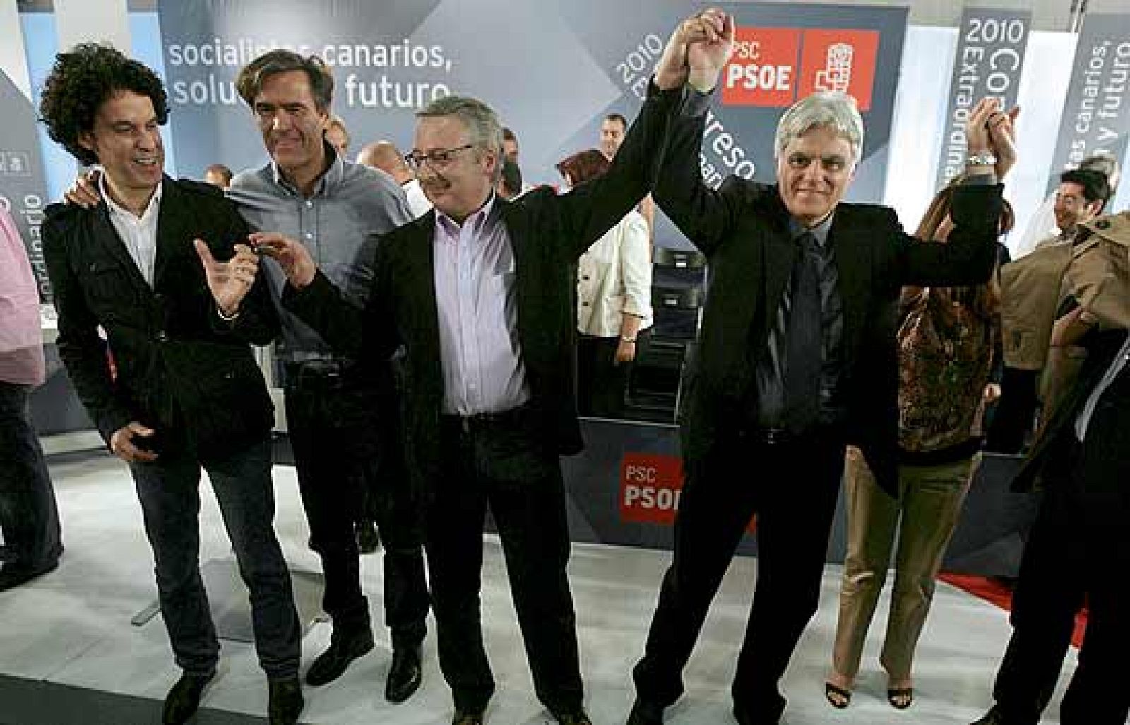 Blanco pide al PP que piense más en los españoles que en su partido | Ver