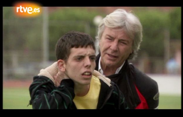 Pelotas - El cameo de Ángel Nieto