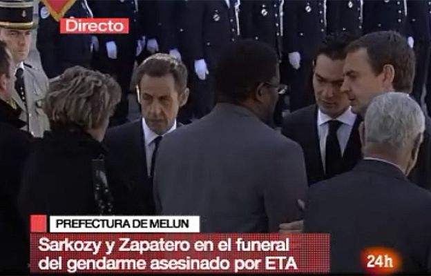  - Sarkozy y Zapatero en el funeral