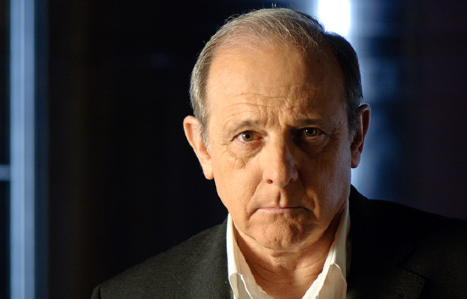 Gran Reserva - Emilio Gutiérrez Caba es un Cortázar - Gran Reserva | Ver