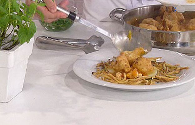 RTVE Cocina - Coliflor rebozada con salsa