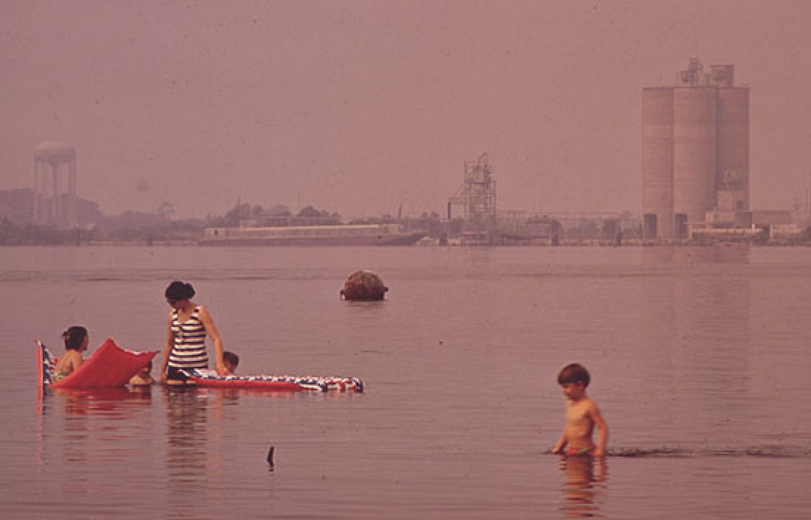 15.000 fotografías de "Documerica" son accesibles a través de Flickr | Ver