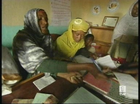  - La mujer en África