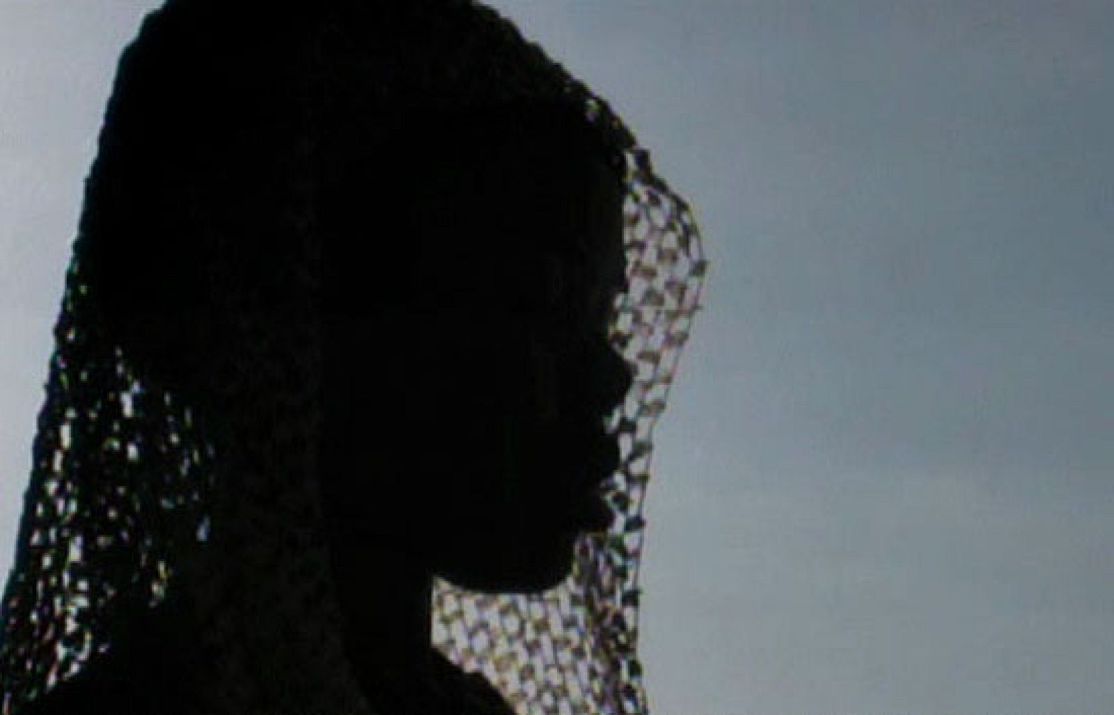 Médicos sin fronteras denuncia abusos sobre mujeres subsaharianas que emigran a Europa | Ver