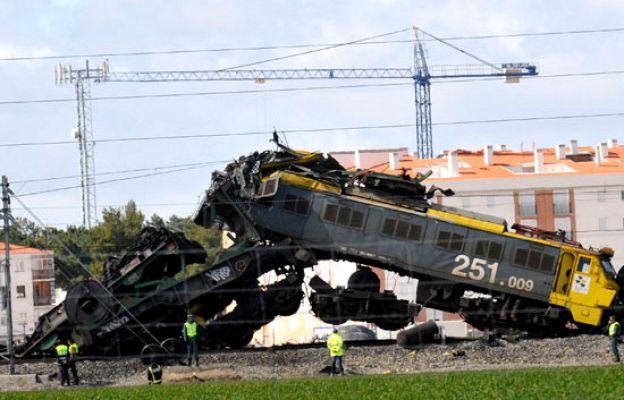 Telediario 1 - Telediario en 4' - 26/03/10