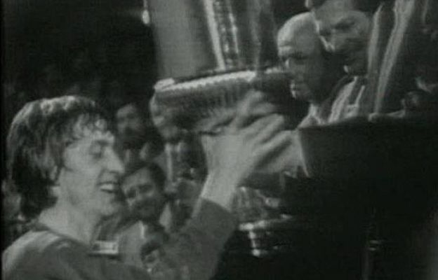  - Cruyff, presidente de honor