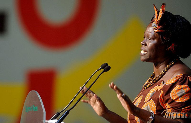 "Mujeres por un mundo mejor"