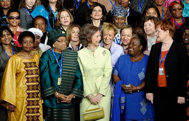 Telediario 1 - Telediario en 4' - 27/03/10