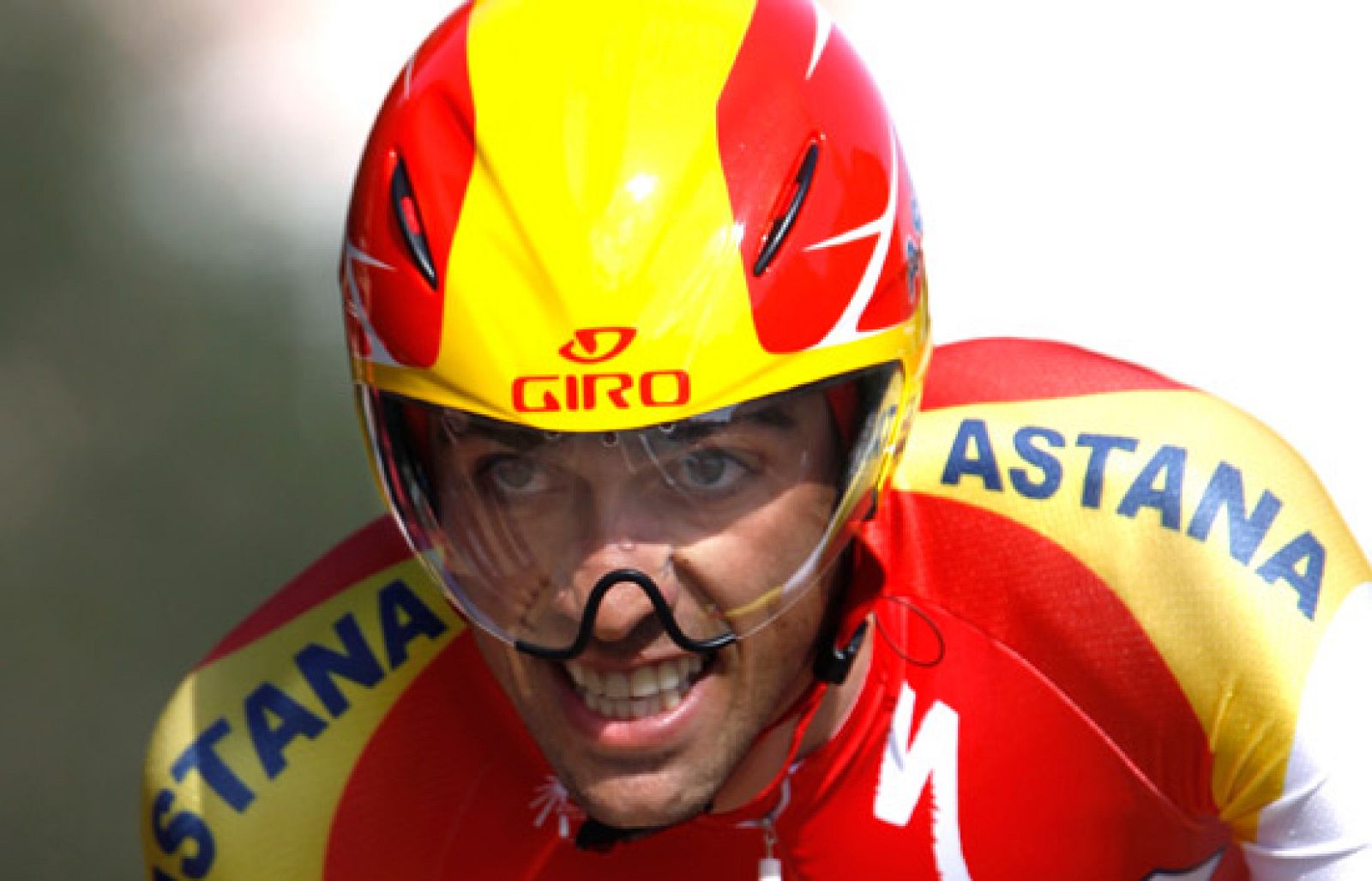 Fédrigo se adjudica el Criterium Internacional de Córcega. El mejor español fue Samuel Sánchez, cuarto. Contador mejoró y fue segundo en la crono vespertina.