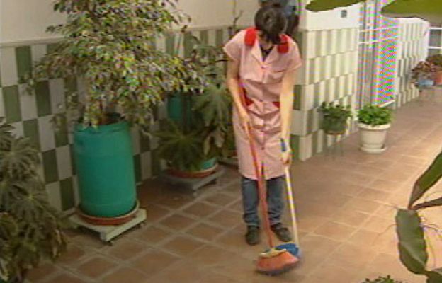 La 2 Noticias - Empleadas del hogar