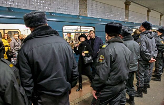 La 2 Noticias - Moscú amanece blindada