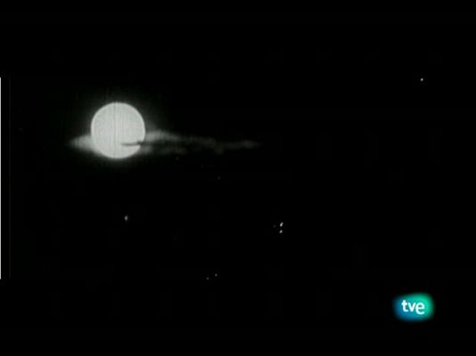 Versión española - La Niña Santa