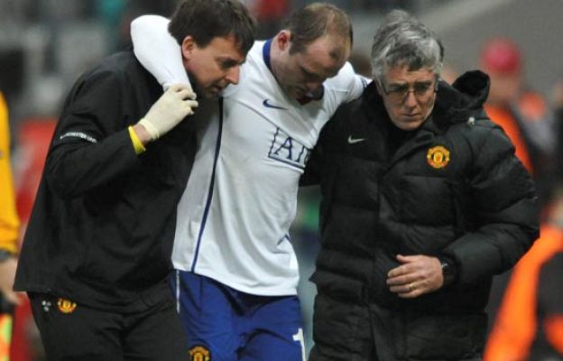 Champions League - El Manchester pierde a Rooney