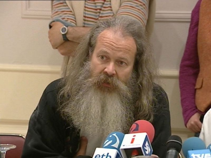 El delegado de la izquierda abertzale en latinoamérica, Walter Wendelin, está retenido en el aeropuerto de París