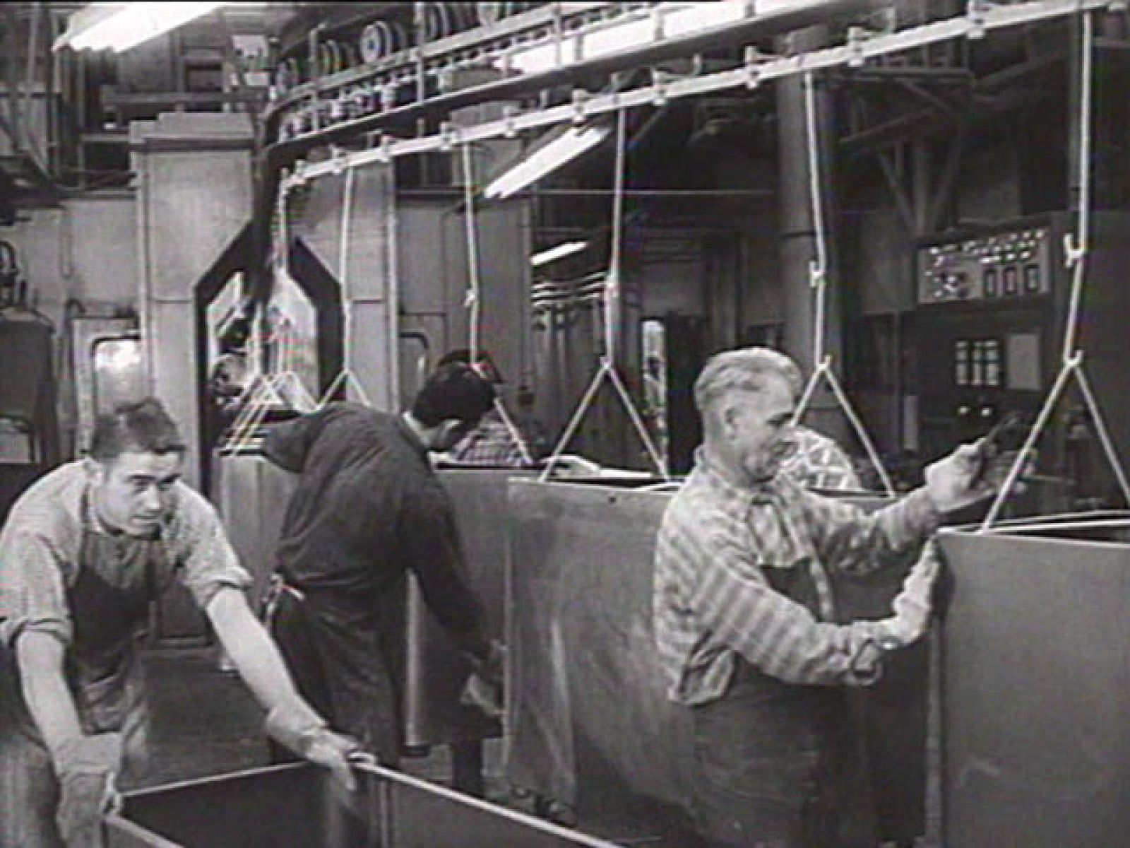 Estos días se cumplen 50 años del acuerdo de emigración suscrito entre España y Alemania | Ver