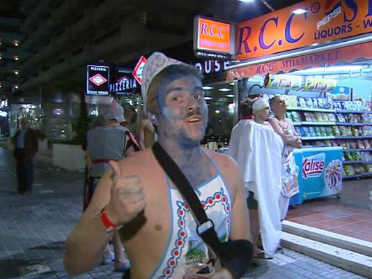  - Británicos de fiesta en Salou