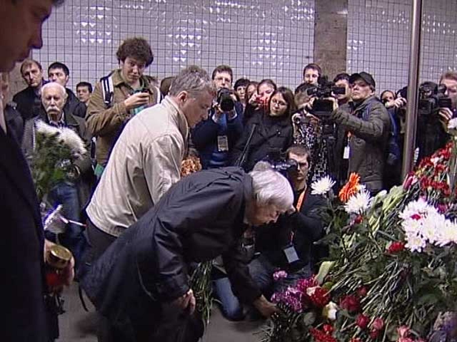 Visitamos la estación de metro de Lubianka en Moscú | Ver
