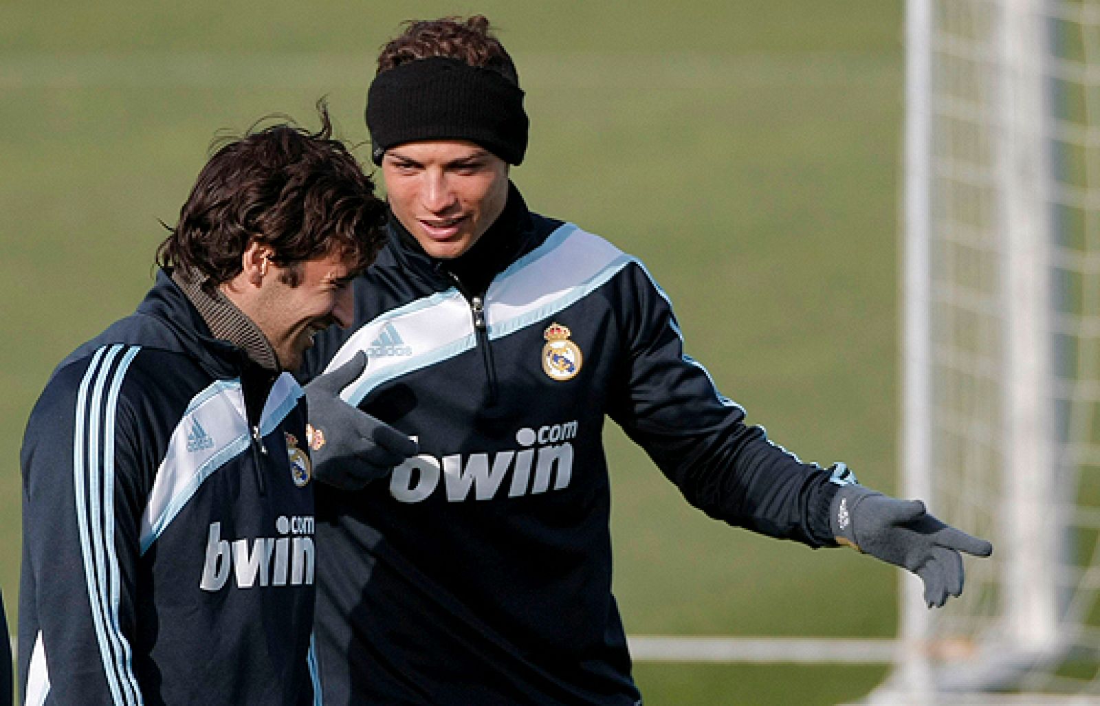 El centrocampista presenta una dorsalgia en el parte médico y es duda para el partido de Santander. Marcelo: "El Barça no me interesa"