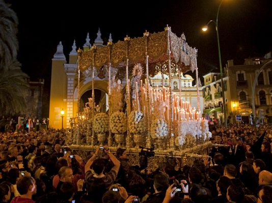  - Sevilla vibra con la Madrugá