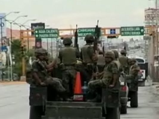  - Atacan bases militares en México