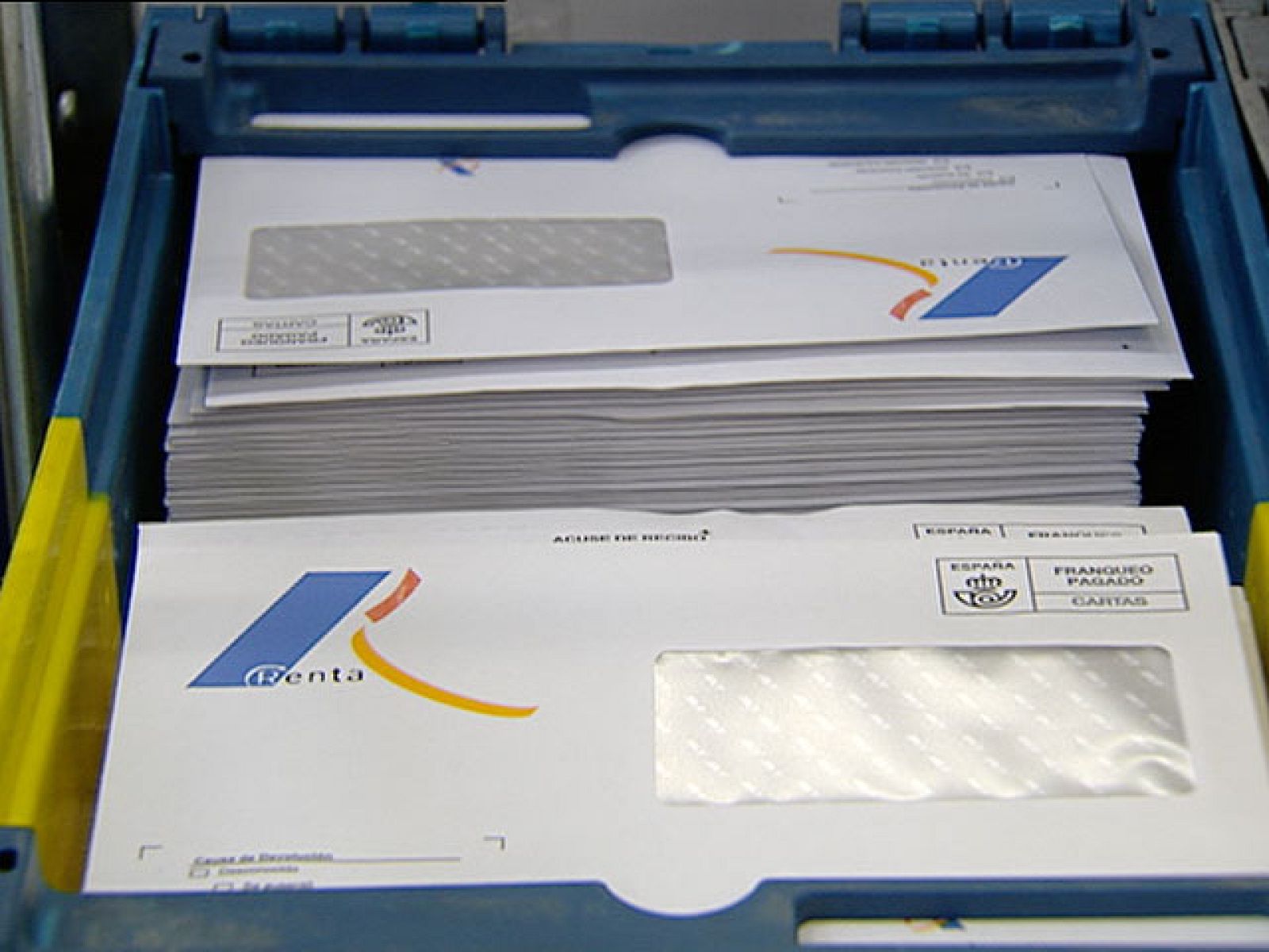 La Agencia Tributaria ha empezado a enviar los borradores y datos fiscales para la declaración de la renta | Ver