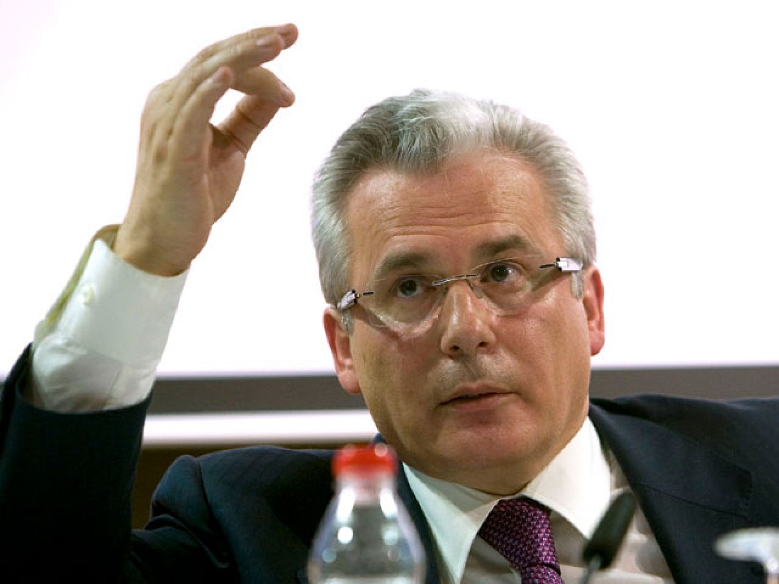 El Consejo General del Poder Judicial decidirá sobre la suspensión de Garzón | Ver