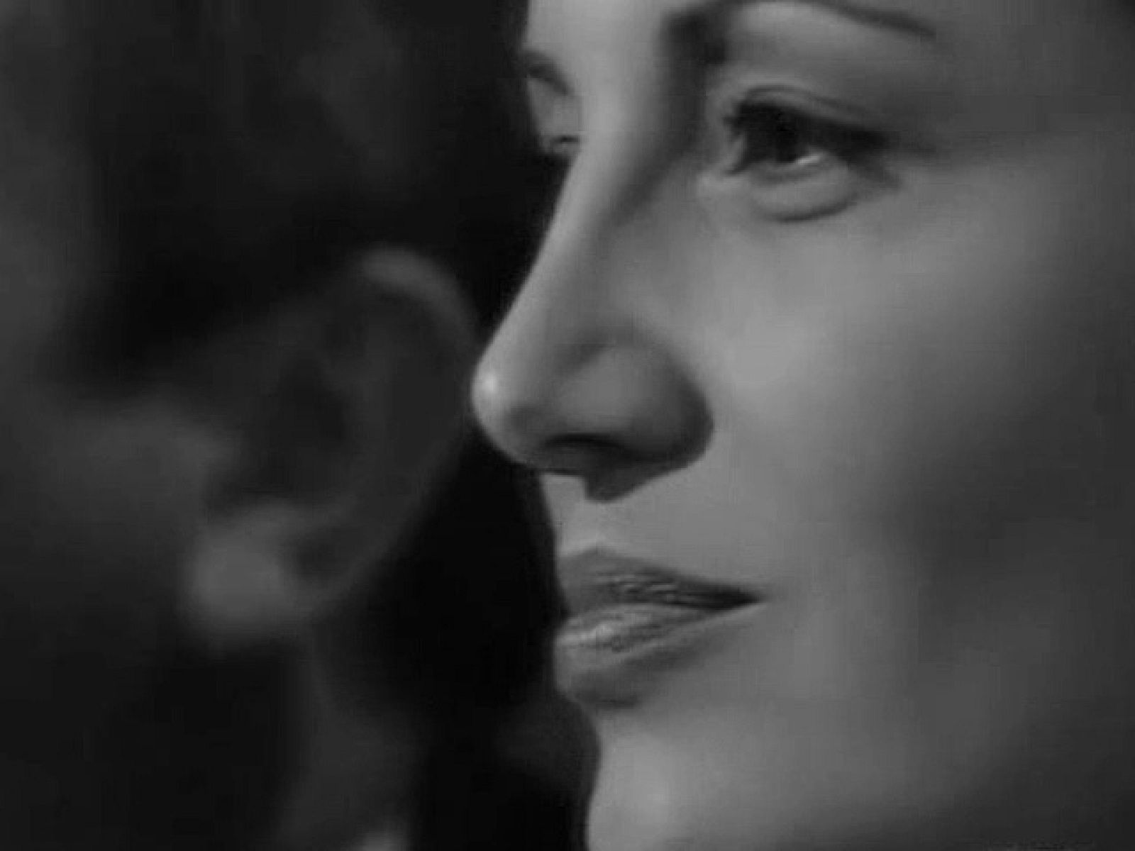 Amar - Vídeo de LadyAxR - Amar en tiempos revueltos | Ver