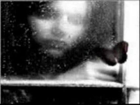 Amar en tiempos revueltos - Vídeo de Yolyatr