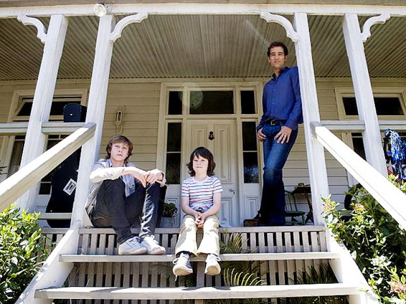 Días de cine - Clive Owen nos habla de 'Sólo ellos', su último estreno