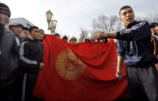  - Luto entre más enfrentamientos