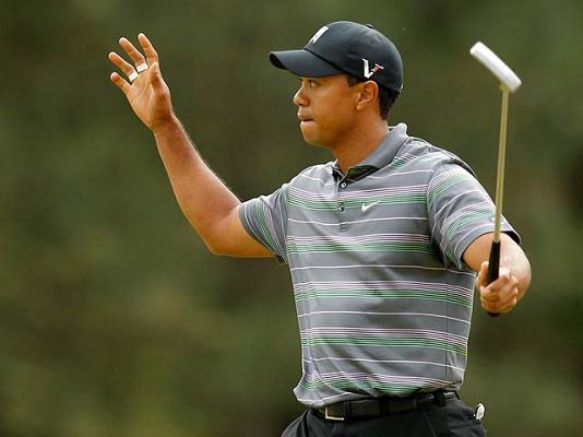  - Tiger, aplaudido y en forma