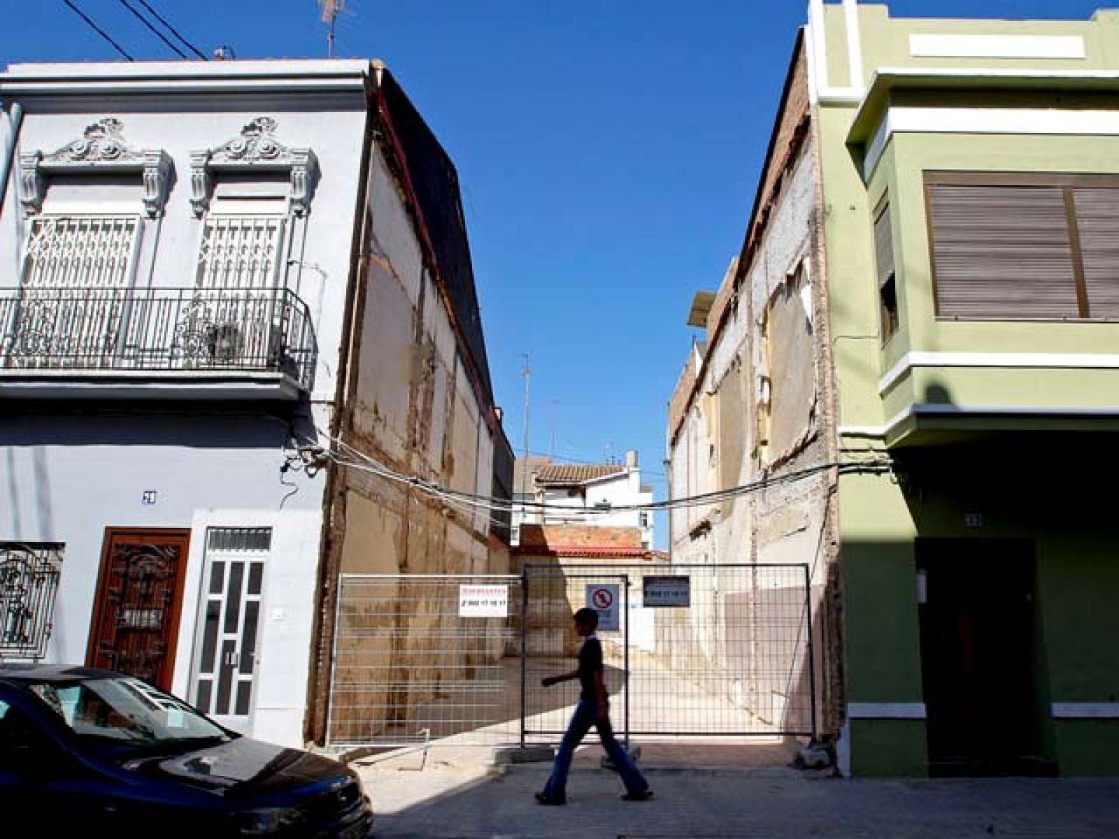 La calma vuelve al barrio valenciano del Cabanyal pero siguen las protestas por la actuación policial | Ver