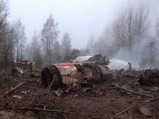 Telediario 1 - Telediario en 4' - 10/04/10