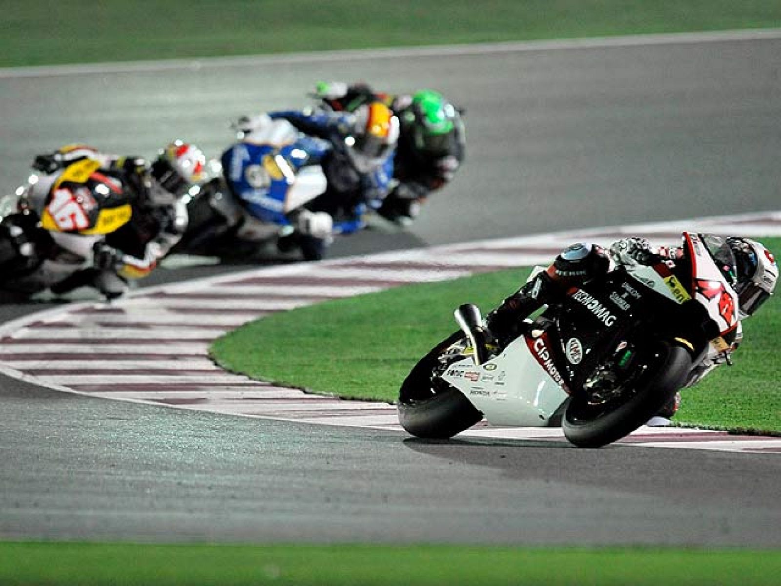 Carrera íntegra de la categoría de Moto2 disputada en el G.P. de Qatar (11/04/2010).