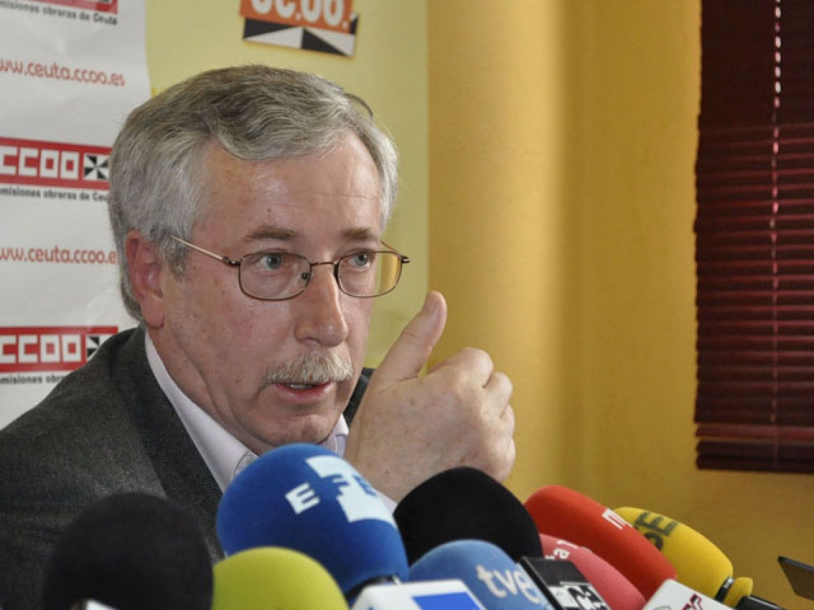 Toxo cree urgente un 'plan de choque' para parados jóvenes y de larga duración | Ver