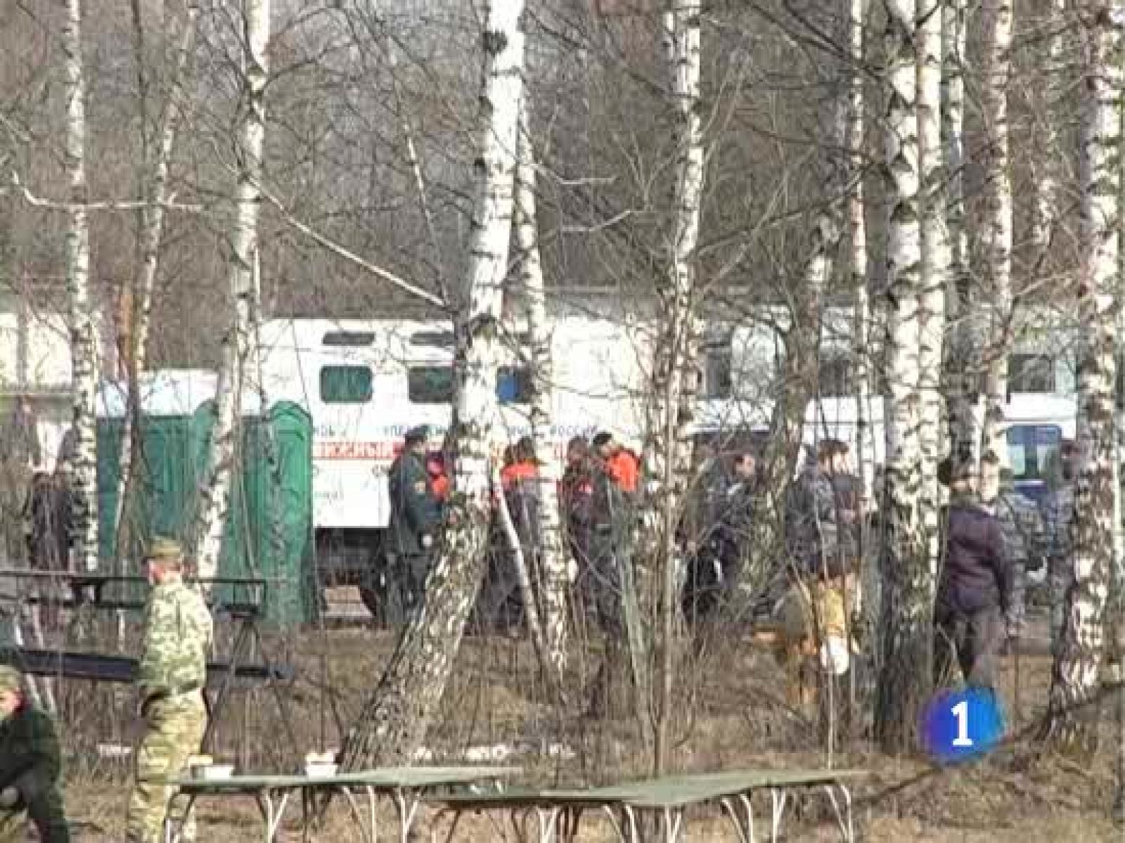 La catástrofe aérea de Smolensk ha acercado a polacos y rusos, que han dejado a un lado sus históricas diferencias | Ver