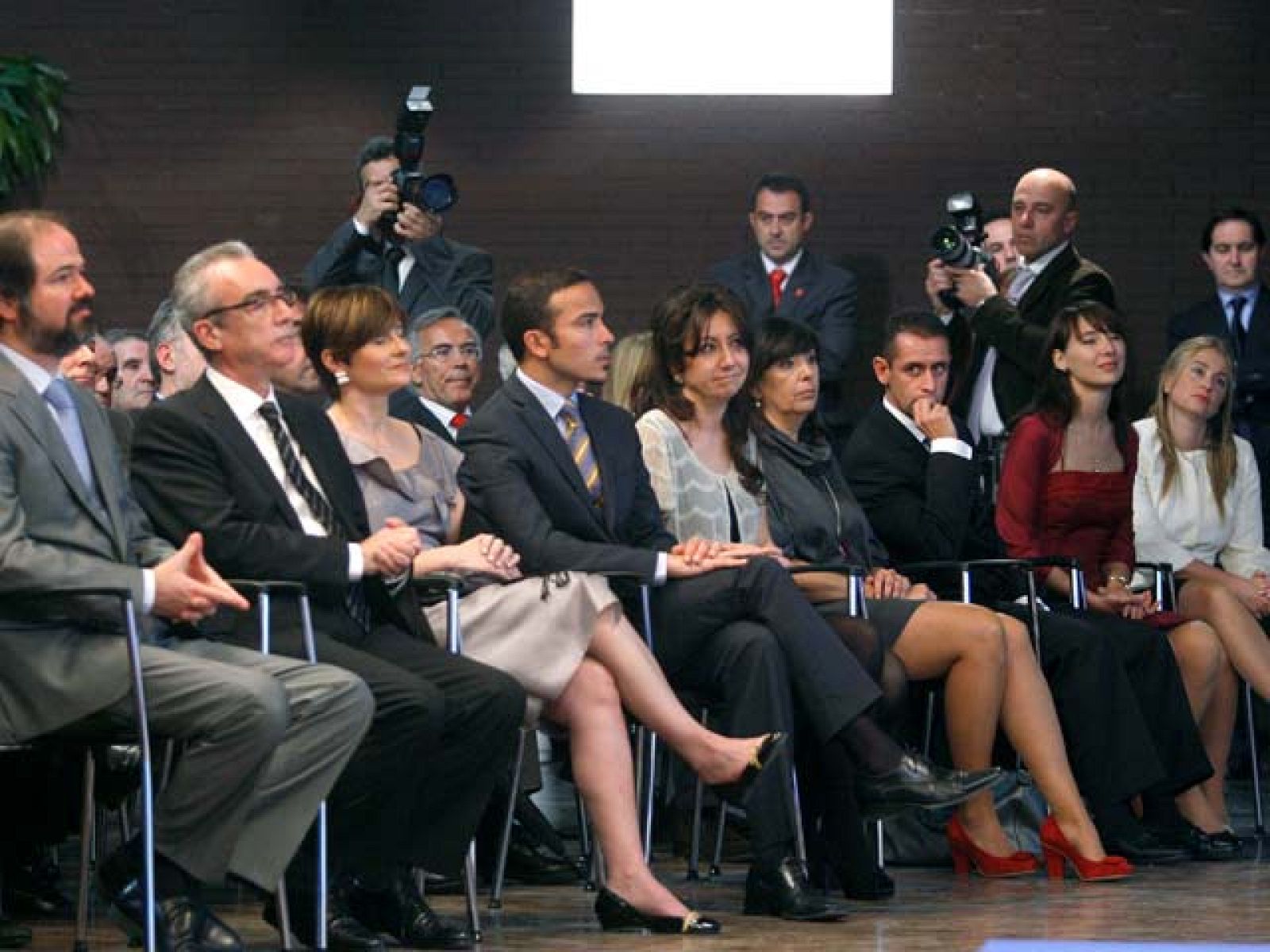 Antonio Parreño y Rosa de Santos reciben el Premio de Periodismo Rey de España | Ver