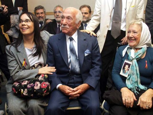  - Demanda víctimas franquismo