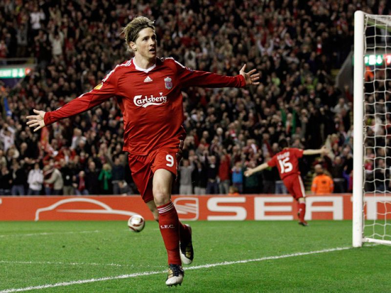 El himno de Torres en Anfield | Ver