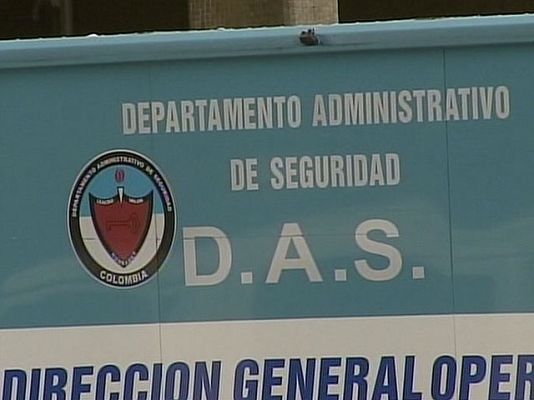 La 2 Noticias - Espionaje en Colombia