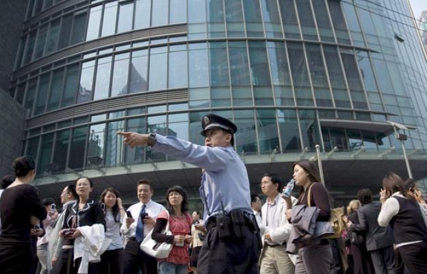  - Un centenar de heridos en China