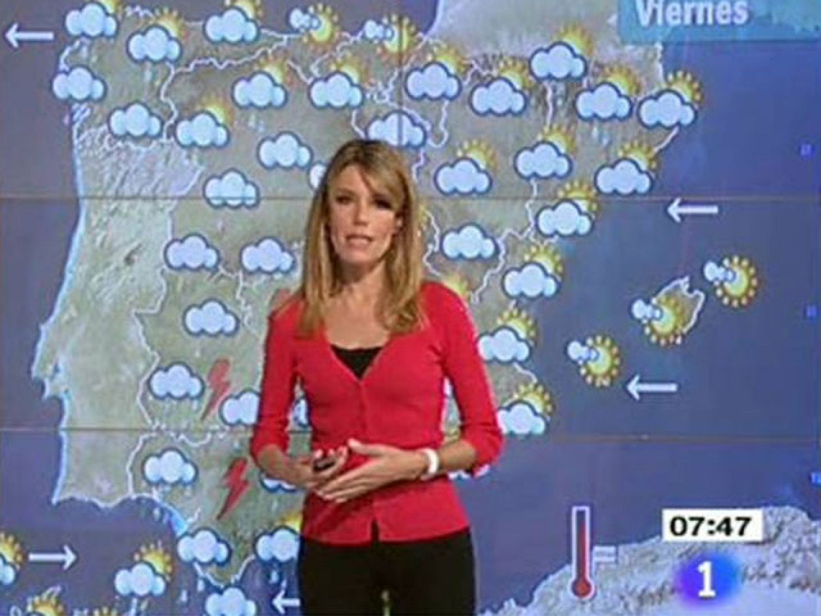 Cielos nubosos en gran parte de la península, con precipitaciones más intensas en Andalucía occidental y en Extremadura, donde podrán ir acompañadas de tormentas.