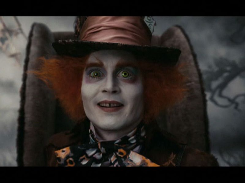 En los estrenos de la semana encontramos, entre otras, la esperada Alicia de Tim Burton | Ver