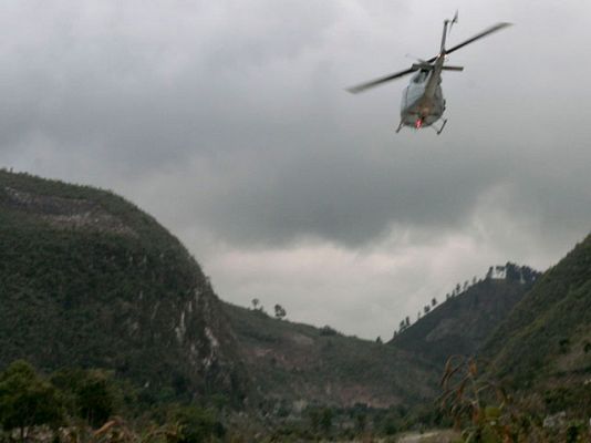 Telediario 1 - Telediario en 4' - 17/04/10