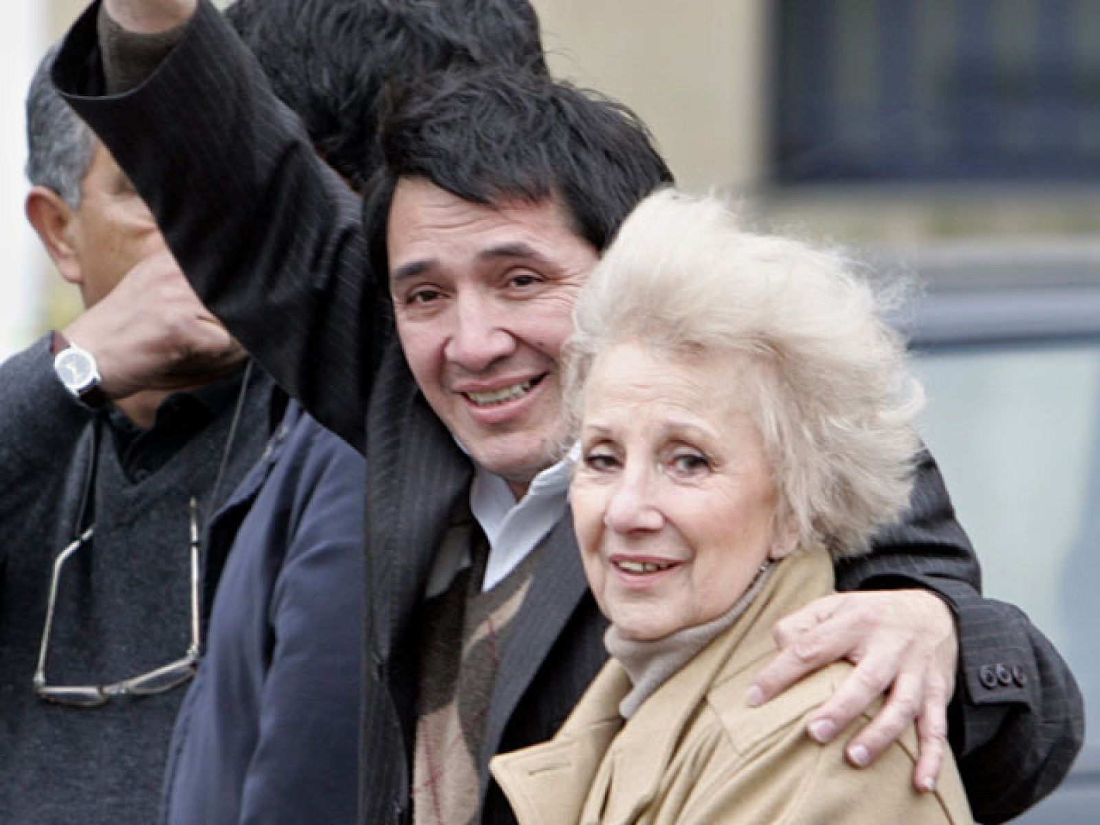 Entrevista a Estela Barnés de Carlotto, presidenta de las Abuelas de la Plaza de Mayo (2008) | Ver