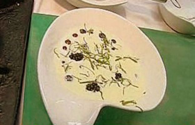 RTVE Cocina - Sopa de chocolate con frutos rojos