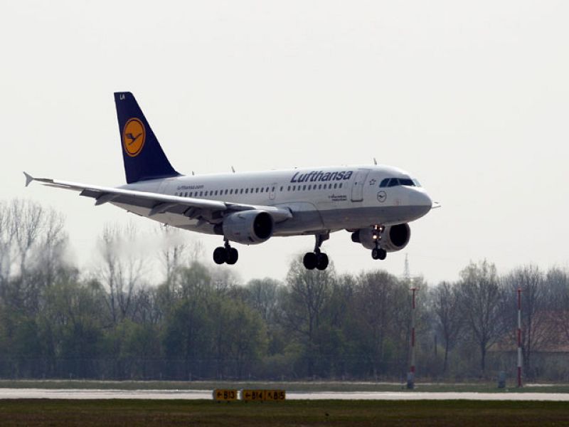 Todavía hay muchas preguntas en el aire sobre la crisis aérea desencadenada por el volcán