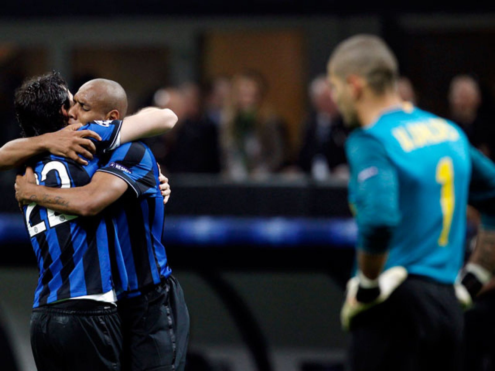 El Inter se lleva el primer asalto (3-1) - Champions League | Ver