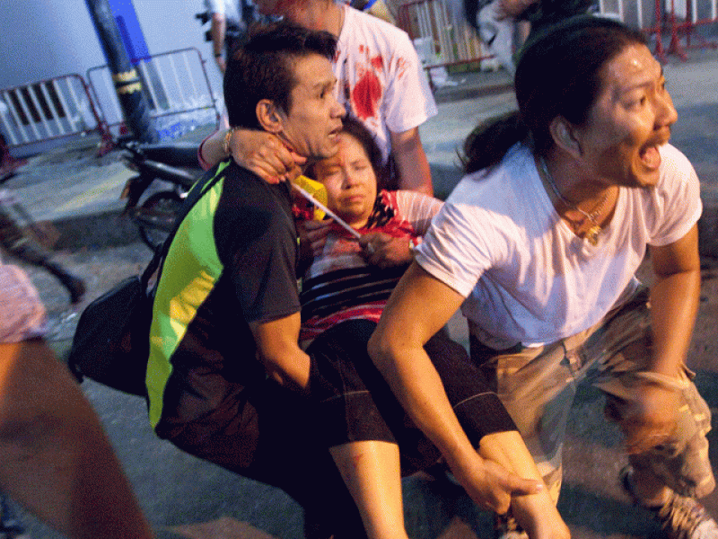 Un muerto y 75 heridos en cinco exploxiones en Bangkok | Ver