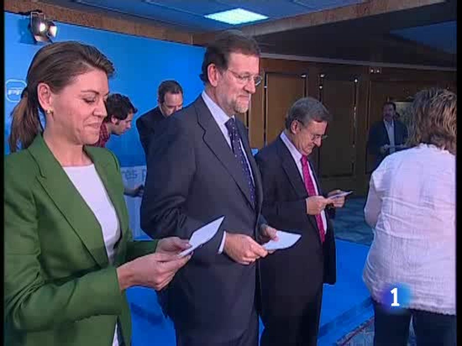 Rajoy acusa al PSOE de no querer que salga adelante el estatuto para Castilla-La Mancha | Ver